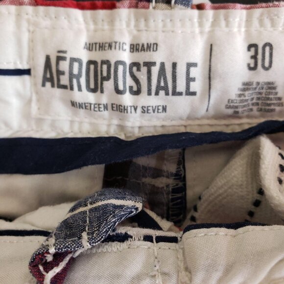 Aeropostale Plaid Bermuda Shorts Men's Size 30 Multicolor - Picture 4 of 7